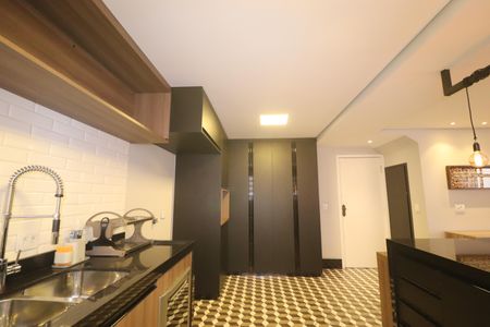 Apartamento à venda com 241m², 4 quartos e 3 vagasCozinha