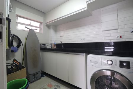 Apartamento à venda com 241m², 4 quartos e 3 vagasÁrea de Serviço