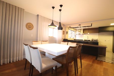 Sala de Jantar de apartamento à venda com 4 quartos, 241m² em Jardim Bela Vista, Santo André