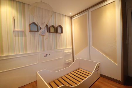 Apartamento à venda com 241m², 4 quartos e 3 vagasQuarto 3