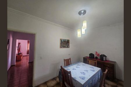 Casa à venda com 3 quartos, 161m² em Jardim Santa Terezinha (Pedreira), Diadema