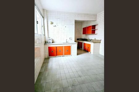 Apartamento à venda com 258m², 4 quartos e sem vaga