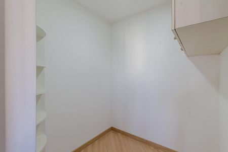 Apartamento para alugar com 107m², 3 quartos e 2 vagasQuarto de Serviço