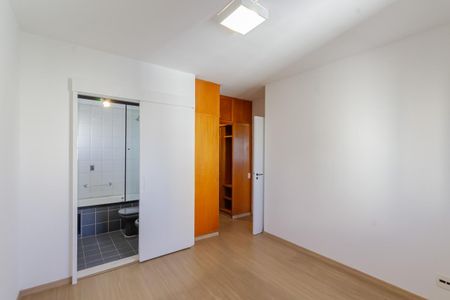 Suíte 1 de apartamento para alugar com 3 quartos, 107m² em Indianópolis, São Paulo