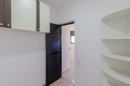 Apartamento para alugar com 107m², 3 quartos e 2 vagasQuarto de Serviço