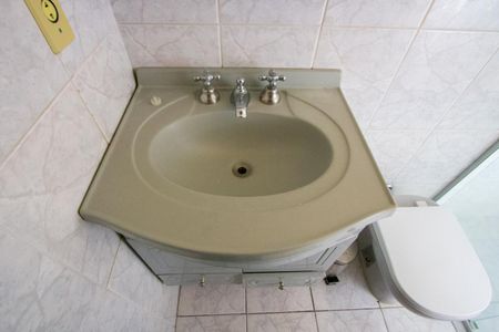 Casa à venda com 135m², 3 quartos e 3 vagas Casa à venda com 135m², 3 quartos e 3 vagasBanheiro do quarto 1
