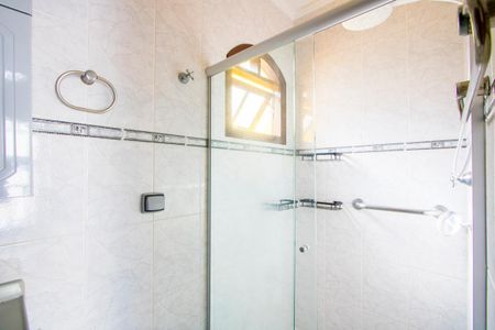 Casa à venda com 135m², 3 quartos e 3 vagas Casa à venda com 135m², 3 quartos e 3 vagasBanheiro do quarto 1