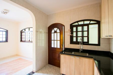 Casa à venda com 135m², 3 quartos e 3 vagas Casa à venda com 135m², 3 quartos e 3 vagasCozinha