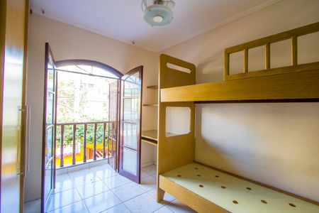 Casa à venda com 135m², 3 quartos e 3 vagas Casa à venda com 135m², 3 quartos e 3 vagasQuarto 2