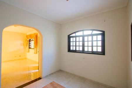 Casa à venda com 135m², 3 quartos e 3 vagas Casa à venda com 135m², 3 quartos e 3 vagasCopa