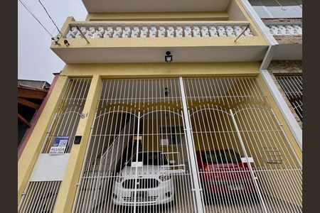 Casa para alugar com 115m², 2 quartos e 1 vaga