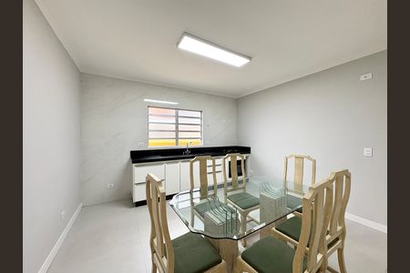 Casa para alugar com 115m², 2 quartos e 1 vaga
