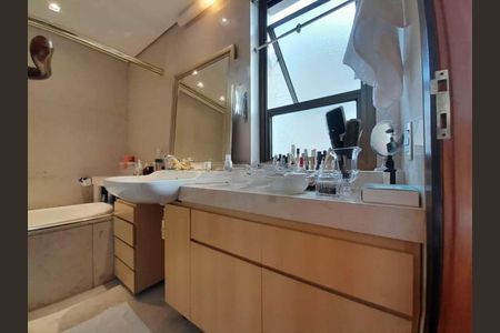 Apartamento à venda com 5 quartos, 450m² em Serra, Belo Horizonte