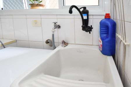 Apartamento à venda com 97m², 3 quartos e 2 vagas Apartamento à venda com 97m², 3 quartos e 2 vagaslavanderia