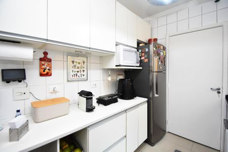 Apartamento à venda com 97m², 3 quartos e 2 vagas Apartamento à venda com 97m², 3 quartos e 2 vagascozinha