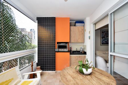 Apartamento à venda com 97m², 3 quartos e 2 vagas Apartamento à venda com 97m², 3 quartos e 2 vagasvaranda sala