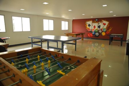Apartamento para alugar com 55m², 2 quartos e 1 vagaÁrea comum - Salão de jogos 