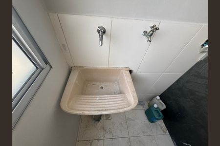 Apartamento para alugar com 55m², 2 quartos e 1 vagaÁrea de Serviço