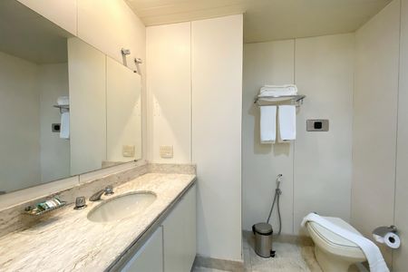 Apartamento para alugar com 50m², 1 quarto e sem vaga Apartamento para alugar com 50m², 1 quarto e sem vagaBanheiro da Suíte