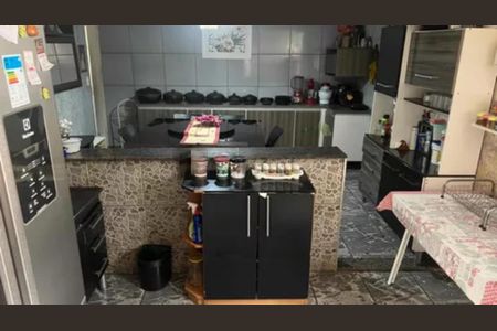 Casa à venda com 3 quartos, 127m² em Jardim Yeda, Campinas