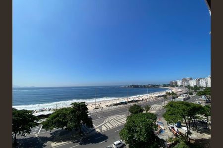 Apartamento à venda com 192m², 4 quartos e 1 vaga