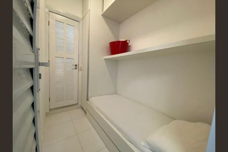 Apartamento à venda com 192m², 4 quartos e 1 vaga
