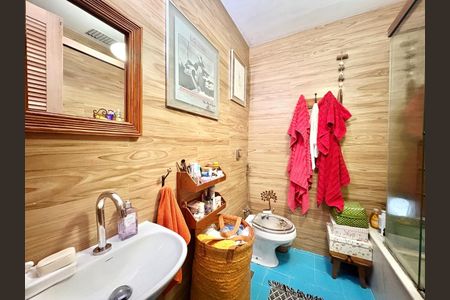 Apartamento à venda com 79m², 2 quartos e 1 vaga