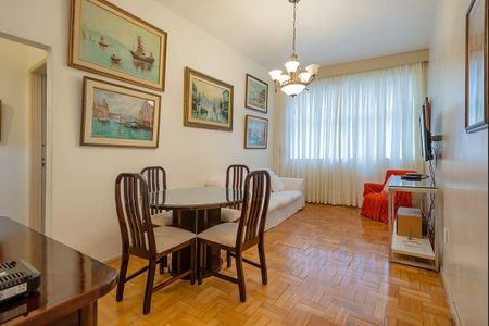 Apartamento à venda com 2 quartos, 69m² em Copacabana, Rio de Janeiro