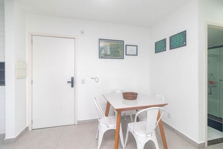 Apartamento para alugar com 51m², 2 quartos e 1 vaga Apartamento para alugar com 51m², 2 quartos e 1 vagaSala