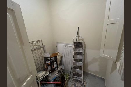 Casa à venda com 333m², 4 quartos e 1 vaga