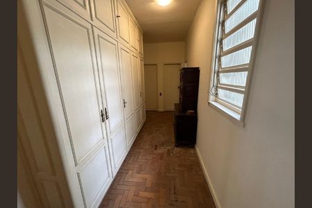 Casa à venda com 333m², 4 quartos e 1 vaga