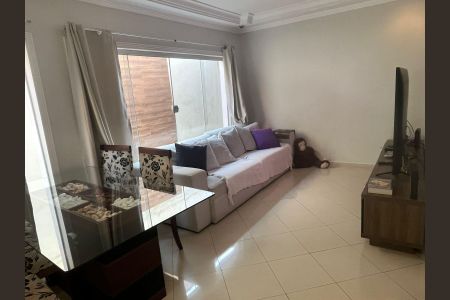 Sala de casa à venda com 2 quartos, 185m² em Vila Ponte Rasa, São Paulo