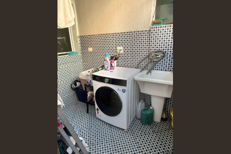 Casa à venda com 185m², 2 quartos e 2 vagasÁrea de serviço