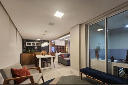 Apartamento à venda com 4 quartos, 134m² em Vila Anastácio, São Paulo