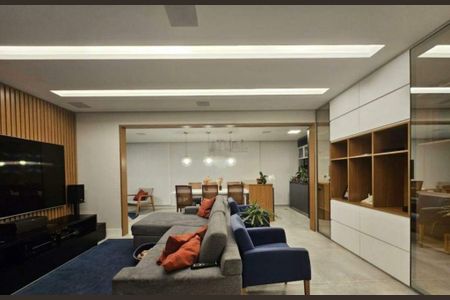 Apartamento à venda com 4 quartos, 134m² em Vila Anastácio, São Paulo