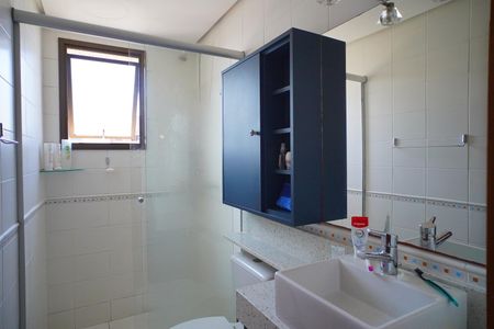Apartamento para alugar com 75m², 2 quartos e 2 vagasBanheiro 