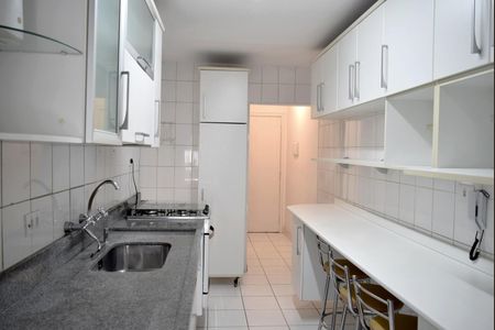 Apartamento à venda com 72m², 2 quartos e 1 vagaCozinha