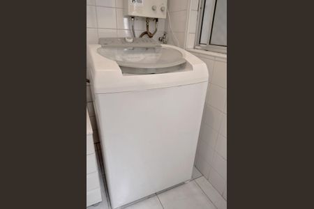 Apartamento à venda com 72m², 2 quartos e 1 vagaÁrea de Serviço