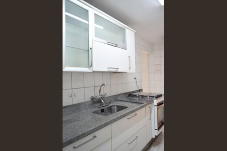 Apartamento à venda com 72m², 2 quartos e 1 vagaCozinha