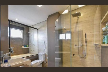 Apartamento à venda com 230m², 3 quartos e 3 vagas