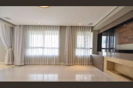 Apartamento à venda com 230m², 3 quartos e 3 vagas