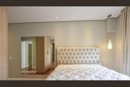 Apartamento à venda com 230m², 3 quartos e 3 vagas