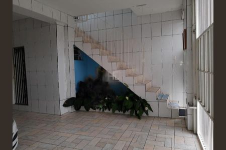 Casa à venda com 314m², 2 quartos e 4 vagas