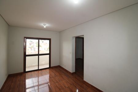 Sala de apartamento para alugar com 2 quartos, 61m² em Parque Peruche, São Paulo