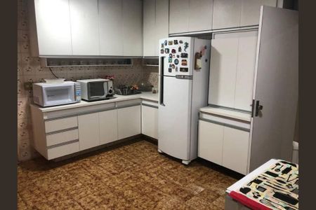 Apartamento à venda com 328m², 3 quartos e 2 vagas