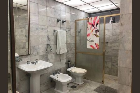 Apartamento à venda com 328m², 3 quartos e 2 vagas