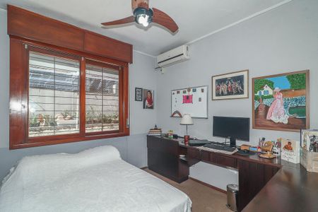 Casa à venda com 223m², 4 quartos e 3 vagasQuarto 2