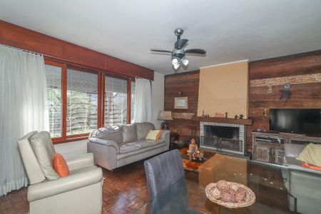 Sala de casa à venda com 4 quartos, 223m² em Chácara das Pedras, Porto Alegre