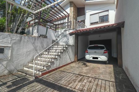 Casa à venda com 223m², 4 quartos e 3 vagasFachada