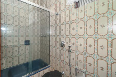 Casa à venda com 223m², 4 quartos e 3 vagasBanheiro 3